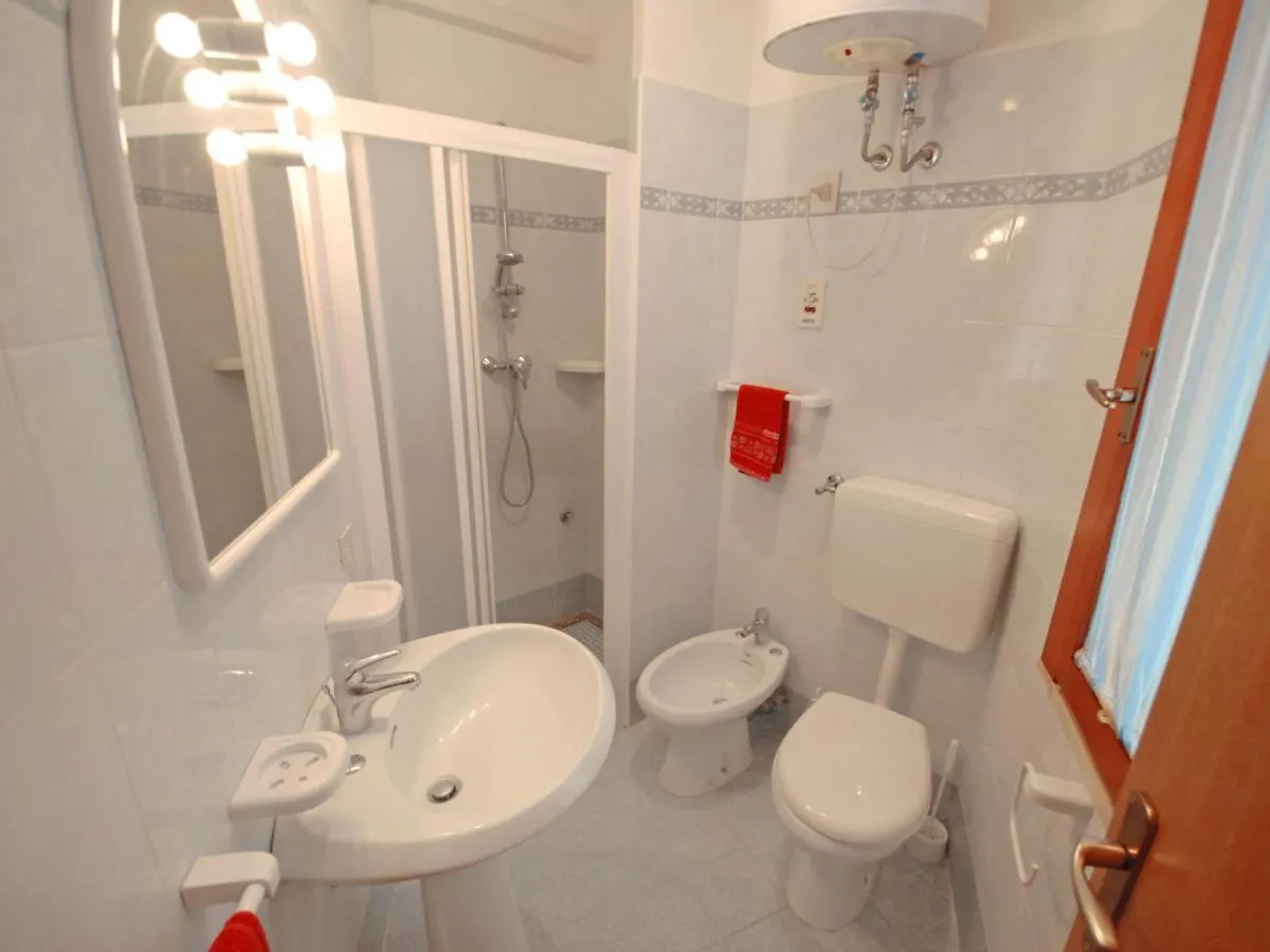 Apartment Simma-9 By Interhome بيبيوني
